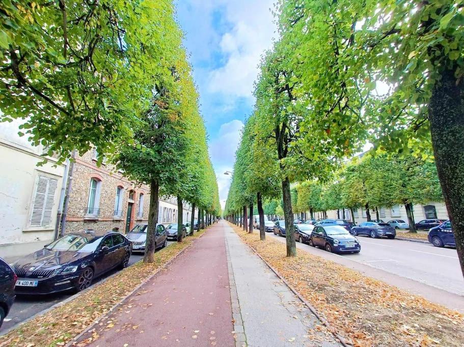 Ferienwohnung Au Petit Trianon Bleu Versailles Exterior foto